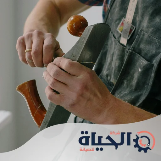 نجار في الشارقة